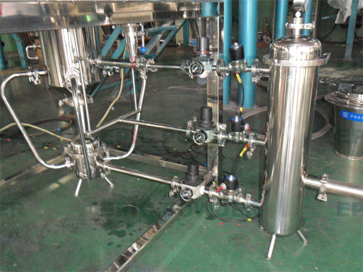 實(shí)驗(yàn)室對(duì)撞式氣流磨