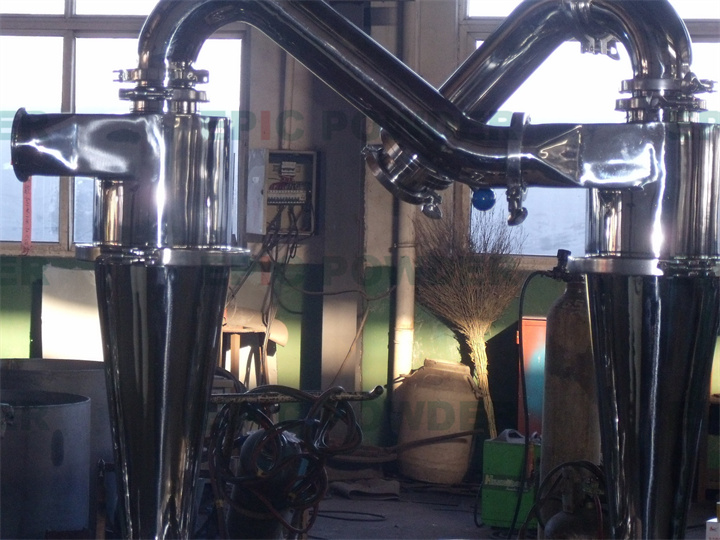 超細(xì)對(duì)噴式氣流粉碎機(jī)